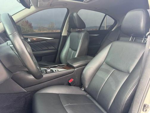 2019 INFINITI Q50 3.0t LUXE