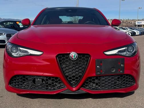 2023 Alfa Romeo Giulia Base