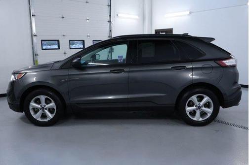 2016 Ford Edge SE