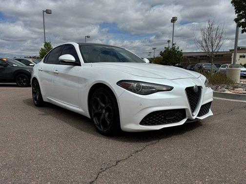 White Tri-Coat 2018 Alfa Romeo Giulia Ti