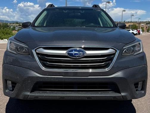 2022 Subaru Outback Premium