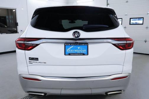 2021 Buick Enclave Essence
