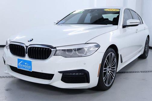 2019 BMW 530 i xDrive