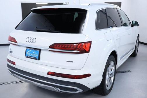 2021 Audi Q7 55 Premium Plus