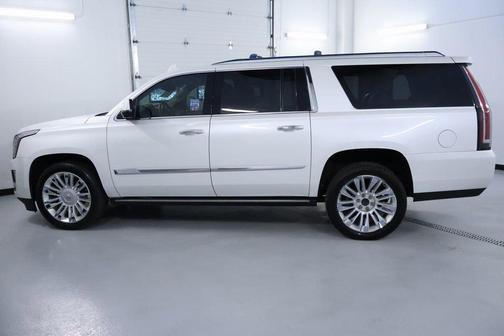 2016 Cadillac Escalade ESV Platinum