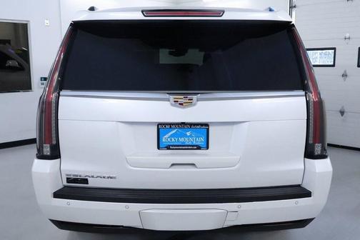 2016 Cadillac Escalade ESV Platinum