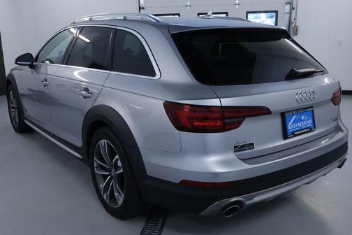 Florett Silver Metallic 2019 Audi A4 allroad 2.0T Premium