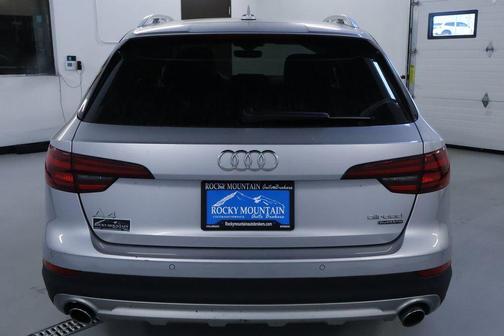 Florett Silver Metallic 2019 Audi A4 allroad 2.0T Premium