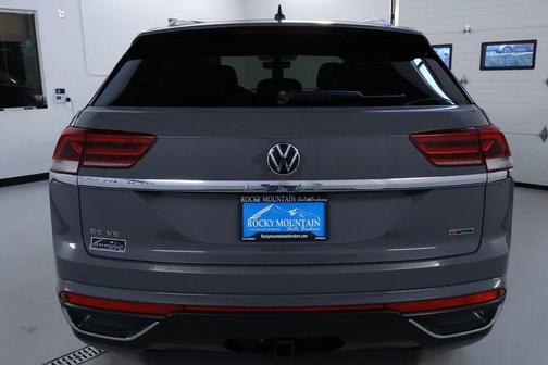 2022 Volkswagen Atlas Cross Sport 3.6L V6 SE w/Technology