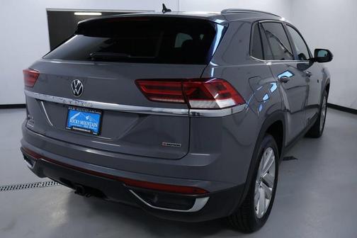 2022 Volkswagen Atlas Cross Sport 3.6L V6 SE w/Technology
