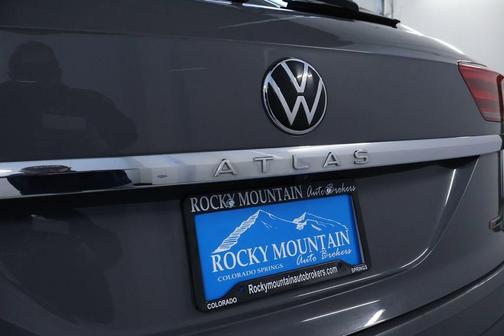 2022 Volkswagen Atlas Cross Sport 3.6L V6 SE w/Technology