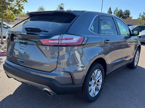 Gray Metallic 2024 Ford Edge Titanium