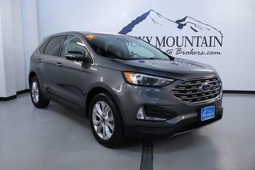 Gray Metallic 2024 Ford Edge Titanium