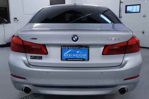 Glacier Silver Metallic 2019 BMW 530 i xDrive