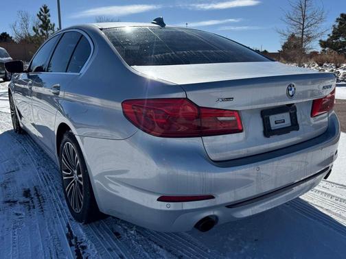 2019 BMW 530 i xDrive