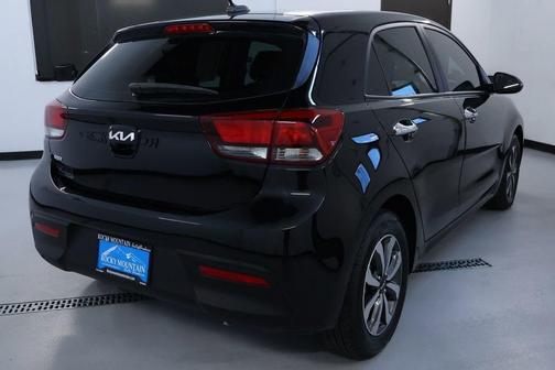 2022 Kia Rio S