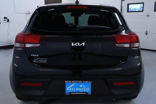 2022 Kia Rio S