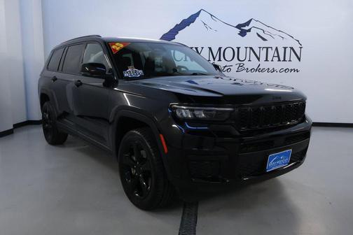 2023 Jeep Grand Cherokee L Laredo