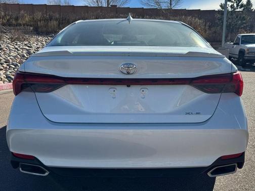 2021 Toyota Avalon XLE