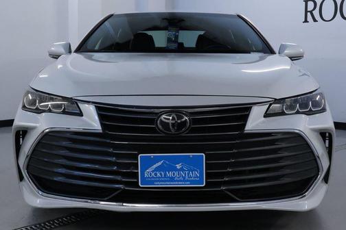 2021 Toyota Avalon XLE