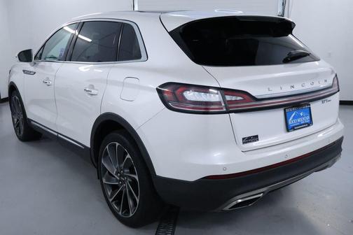 White Platinum Clearcoat Metallic 2019 Lincoln Nautilus Reserve