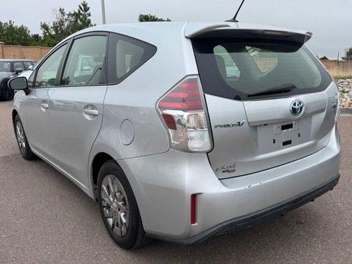 Classic Silver Metallic 2017 Toyota Prius v Three