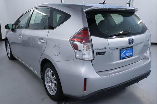 Classic Silver Metallic 2017 Toyota Prius v Three