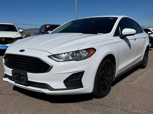 Oxford White 2020 Ford Fusion S