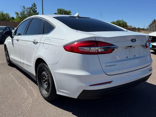 Oxford White 2020 Ford Fusion S