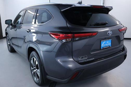 2020 Toyota Highlander Hybrid XLE