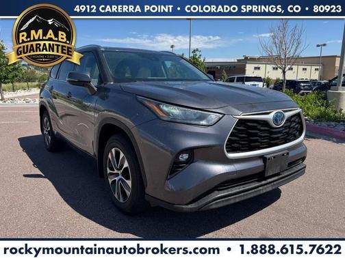 2020 Toyota Highlander Hybrid XLE
