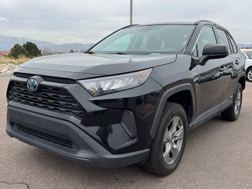 2022 Toyota RAV4 Hybrid LE