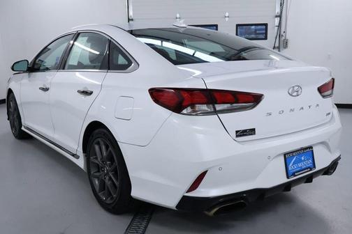 2018 Hyundai SONATA Limited 2.0T