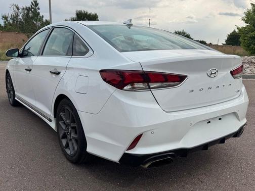 2018 Hyundai SONATA Limited 2.0T