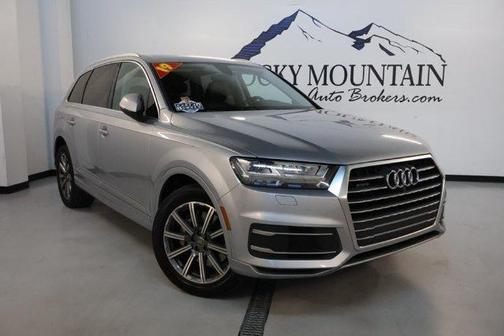 Florett Silver Metallic 2019 Audi Q7 45 Premium Plus