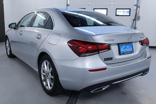 2022 Mercedes-Benz A-Class A 220 4MATIC