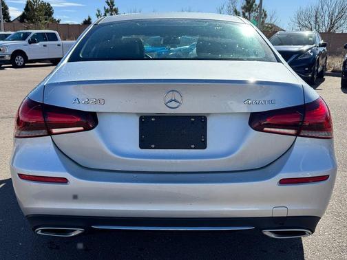 2022 Mercedes-Benz A-Class A 220 4MATIC