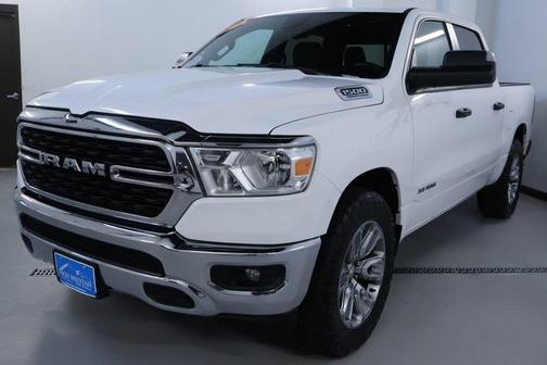 Bright White Clearcoat 2024 RAM 1500 Big Horn