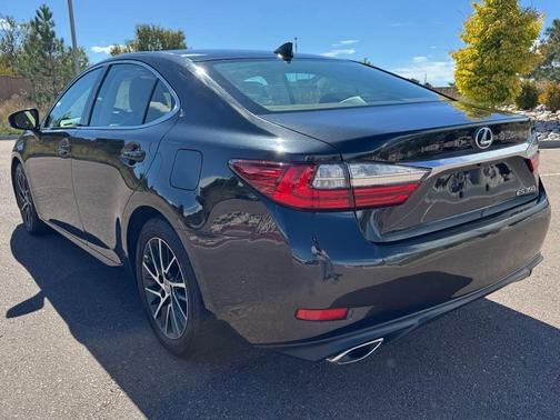 2017 Lexus ES 350 Base