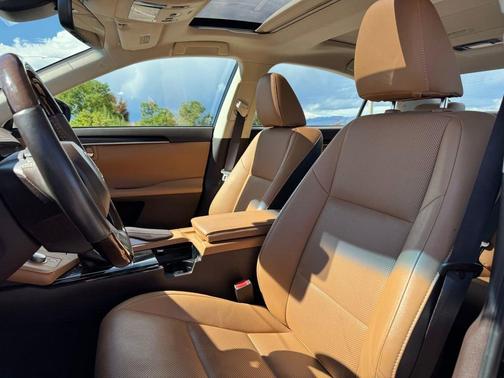 2017 Lexus ES 350 Base