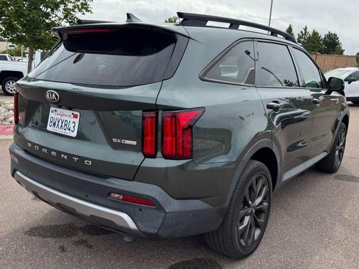 Aruba Green 2021 Kia Sorento SX Prestige X-Line