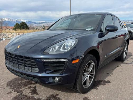 2017 Porsche Macan Base