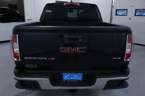 2020 GMC Canyon SLE