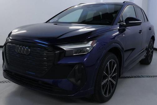Navarra Blue Metallic 2022 Audi Q4 e-tron 50 Premium Plus