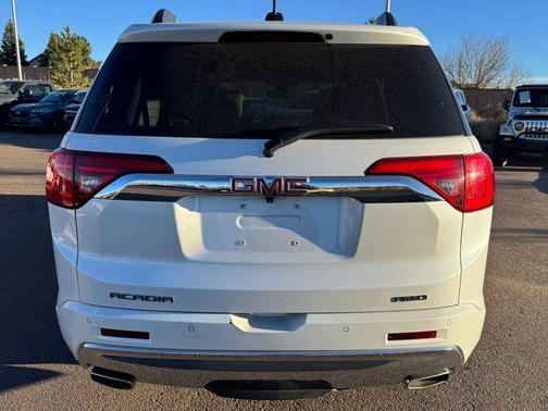 2019 GMC Acadia Denali