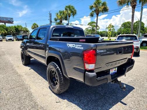 2017 Toyota Tacoma TRD Sport