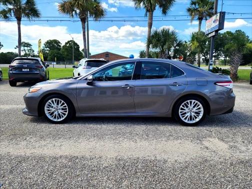 2018 Toyota Camry XLE