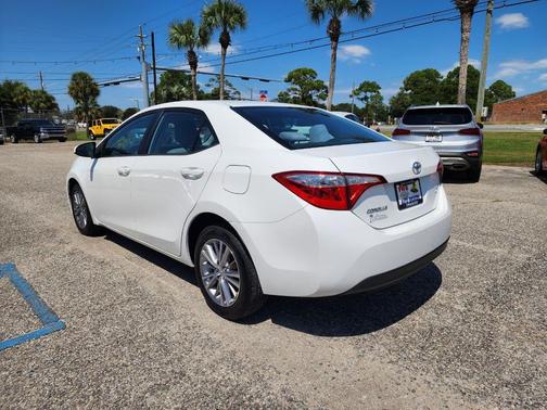2015 Toyota Corolla LE Plus