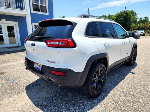 2017 Jeep Cherokee Trailhawk