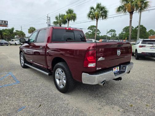 Delmonico Red Pearlcoat 2017 RAM 1500 Big Horn